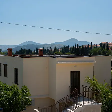 Apartman Mijanovic *