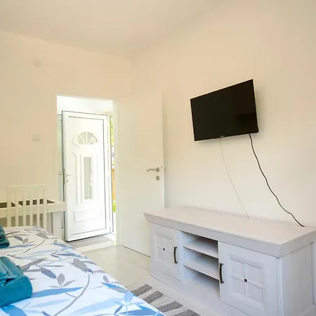 Apartman Mijanovic *