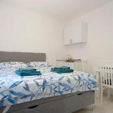 Mijanovic Apartman *